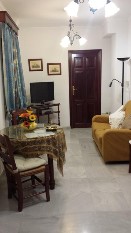 Apartamento San Benito B Sevilla Exterior foto